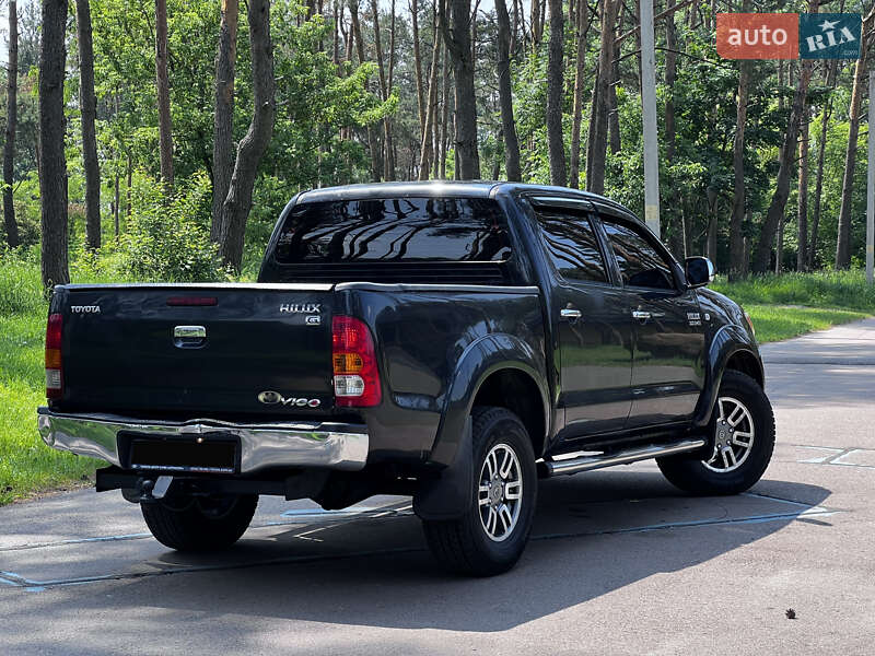 Пикап Toyota Hilux 2007 в Житомире