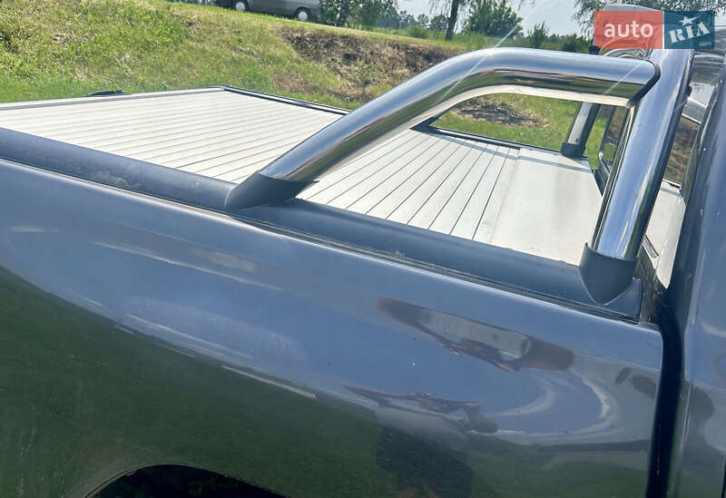 Пикап Toyota Hilux 2022 в Сумах