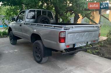 Пікап Toyota Hilux 2005 в Кривому Розі