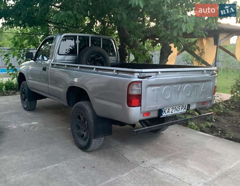 Toyota Hilux 2005