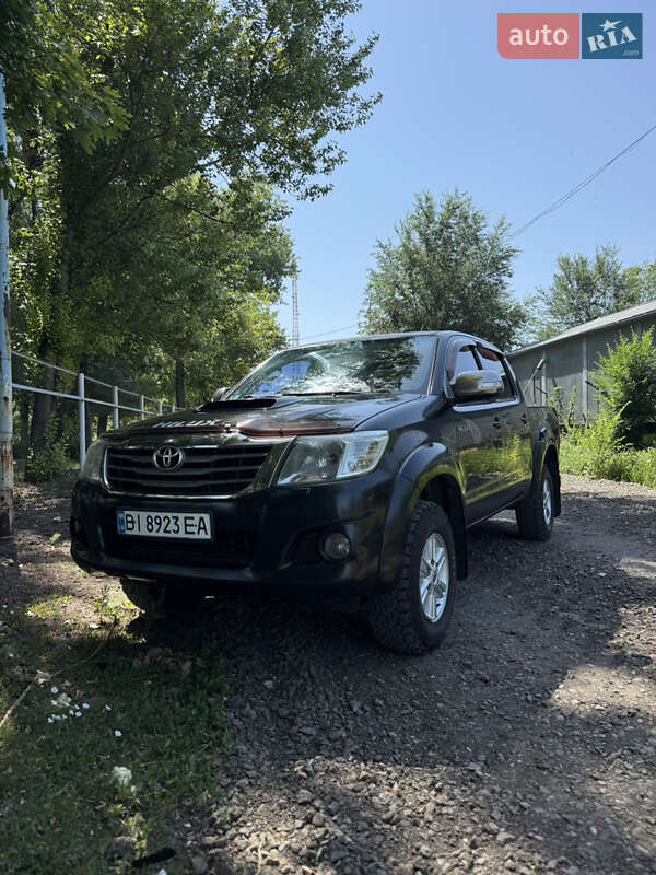Toyota Hilux 2012