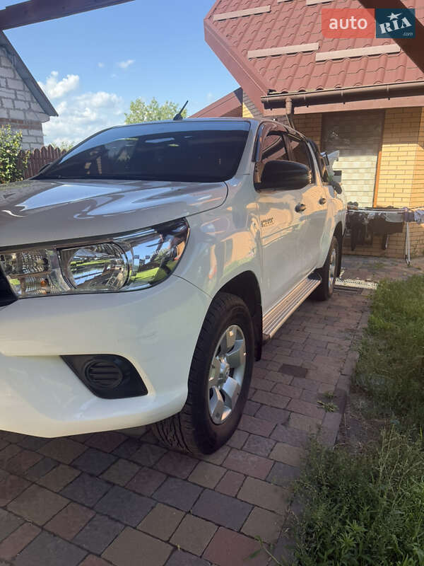 Пікап Toyota Hilux 2019 в Рівному