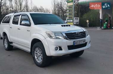 Пікап Toyota Hilux 2013 в Тячеві