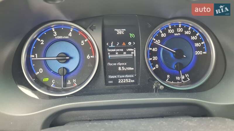 Пикап Toyota Hilux 2017 в Ивано-Франковске