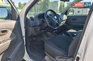 Пикап Toyota Hilux 2013 в 