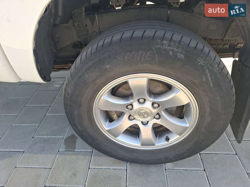 Пікап Toyota Hilux 2013 в Черкасах