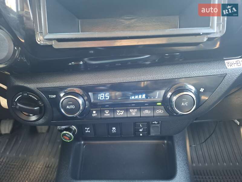Пикап Toyota Hilux 2019 в Черкассах