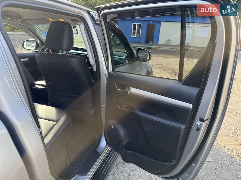 Пикап Toyota Hilux 2021 в Днепре
