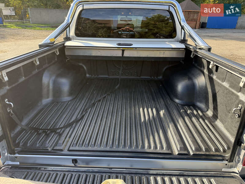 Пикап Toyota Hilux 2021 в Днепре