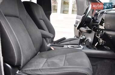 Пикап Toyota Hilux 2016 в 