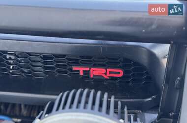 Пикап Toyota Hilux 2016 в 