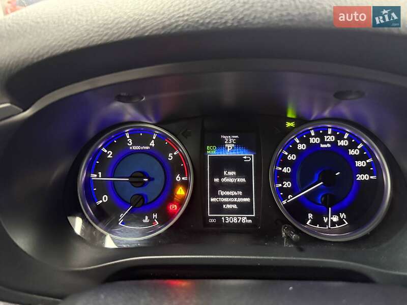 Пикап Toyota Hilux 2018 в Киеве фото 24 Пикап Toyota Hilux 2018 в Киеве