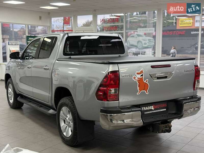 Пикап Toyota Hilux 2018 в Киеве фото 8 Пикап Toyota Hilux 2018 в Киеве