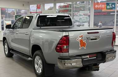 Пикап Toyota Hilux 2018 в 