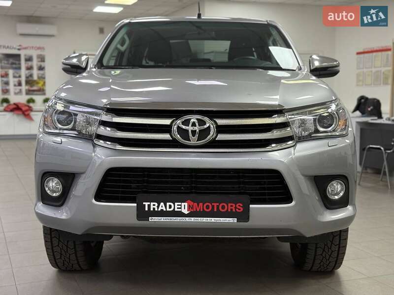 Пикап Toyota Hilux 2018 в Киеве фото 4 Пикап Toyota Hilux 2018 в Киеве