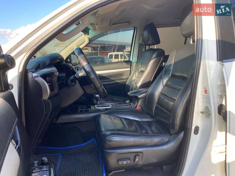 Пикап Toyota Hilux 2016 в Львове фото 19 Пикап Toyota Hilux 2016 в Львове