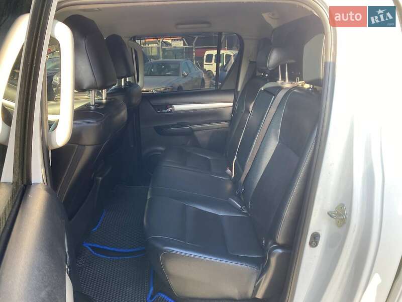 Пикап Toyota Hilux 2016 в Львове фото 21 Пикап Toyota Hilux 2016 в Львове