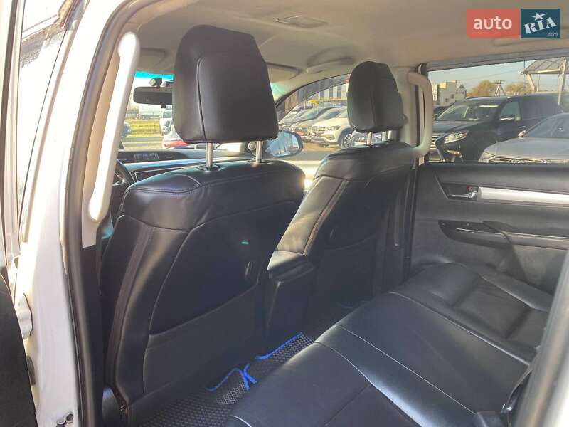 Пикап Toyota Hilux 2016 в Львове фото 22 Пикап Toyota Hilux 2016 в Львове