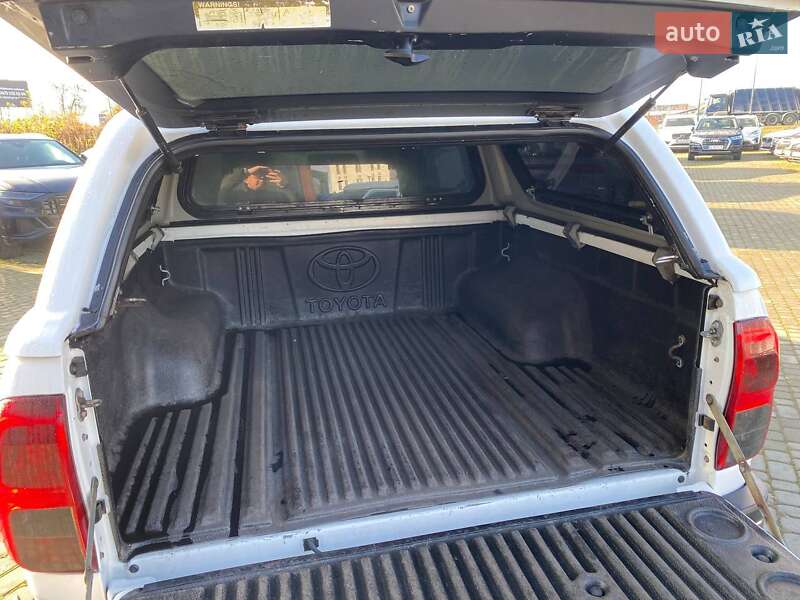 Пикап Toyota Hilux 2016 в Львове фото 27 Пикап Toyota Hilux 2016 в Львове