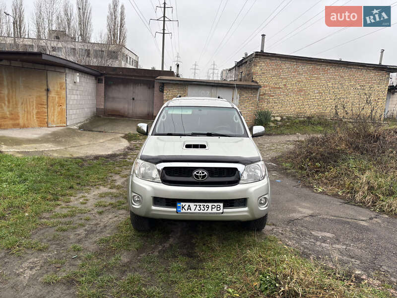 Пикап Toyota Hilux 2009 в Киеве фото 4 Пикап Toyota Hilux 2009 в Киеве