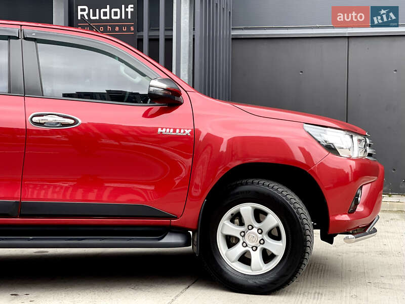 Пикап Toyota Hilux 2018 в Киеве