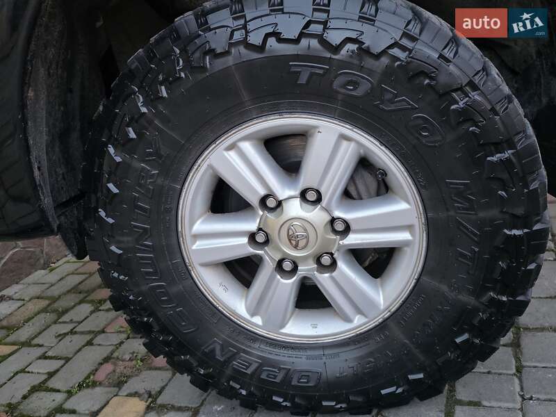Пикап Toyota Hilux 2012 в Одессе