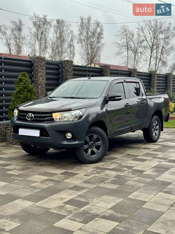 Toyota Hilux 2017