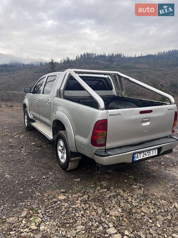 Пикап Toyota Hilux 2006 в Славском