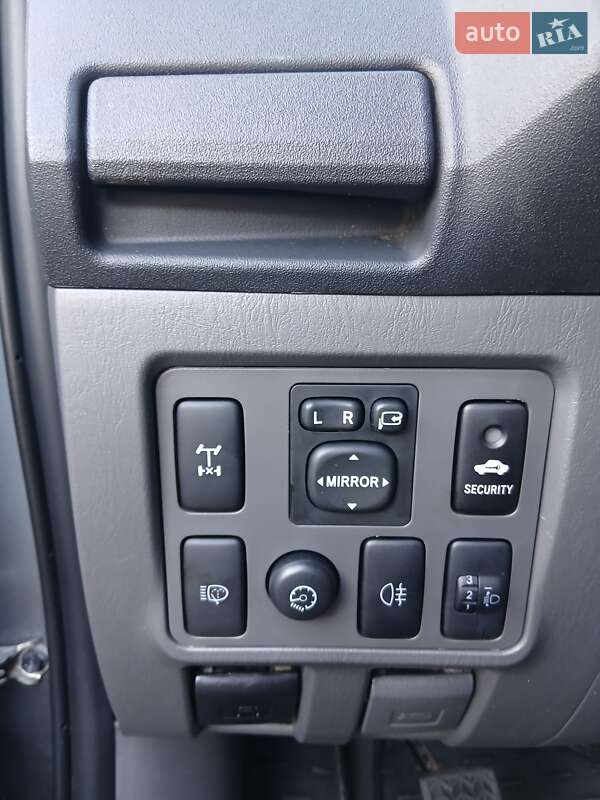 Пикап Toyota Hilux 2013 в Николаеве фото 20 Пикап Toyota Hilux 2013 в Николаеве