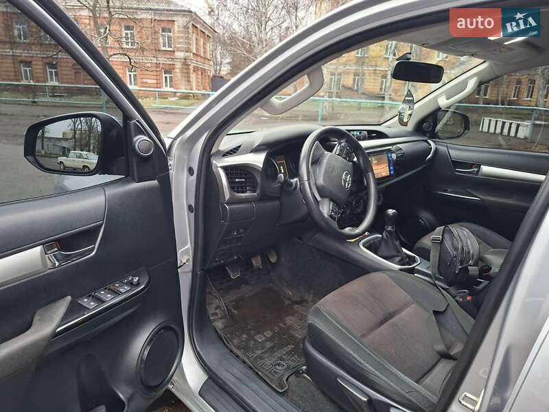 Пікап Toyota Hilux 2017 в Полтаві