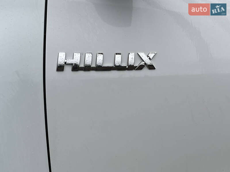 Пікап Toyota Hilux 2016 в Стрию