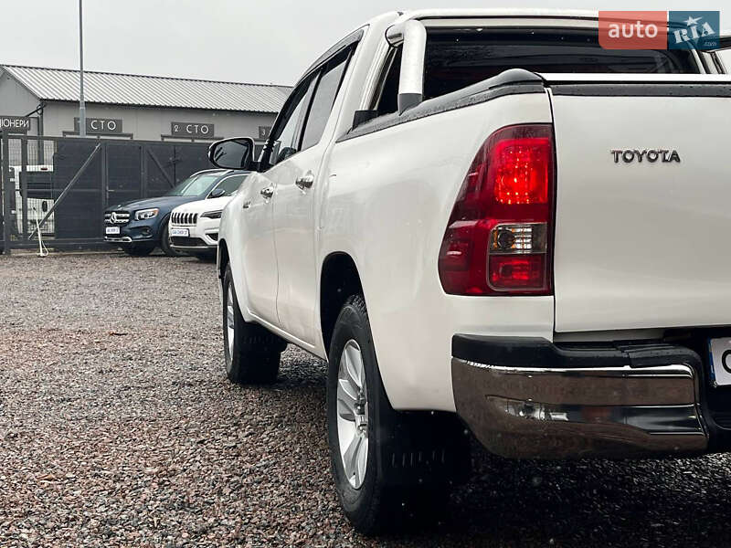 Пікап Toyota Hilux 2016 в Стрию