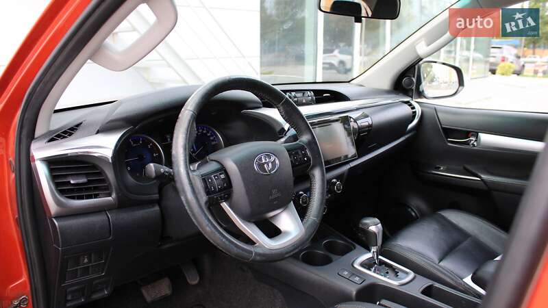 Пикап Toyota Hilux 2016 в Черкассах