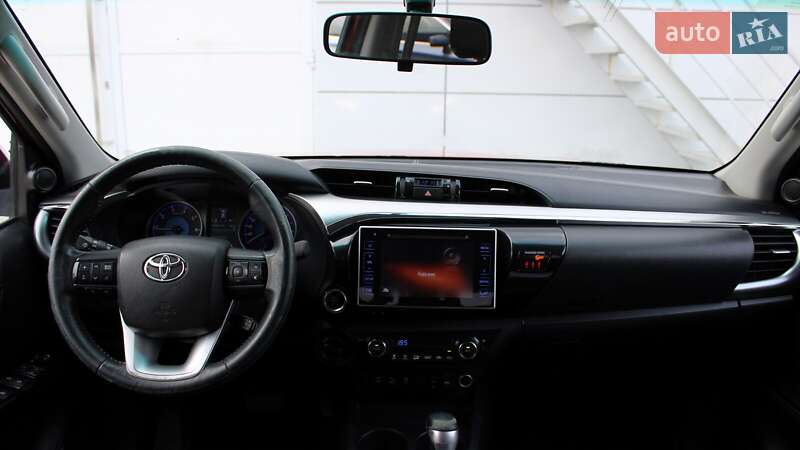 Пикап Toyota Hilux 2016 в Черкассах