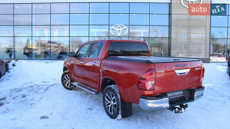Пикап Toyota Hilux 2016 в Черкассах