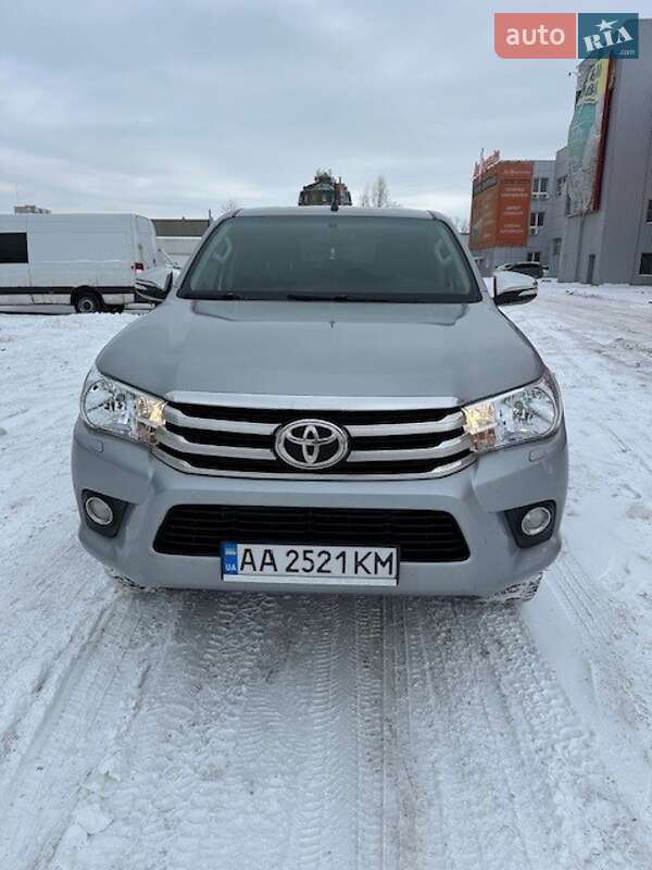Toyota Hilux 2016