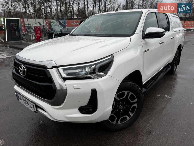 Toyota Hilux 2021