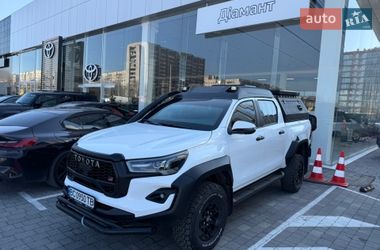 Пикап Toyota Hilux 2023 в Львове
