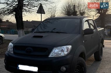 Пикап Toyota Hilux 2011 в Харькове
