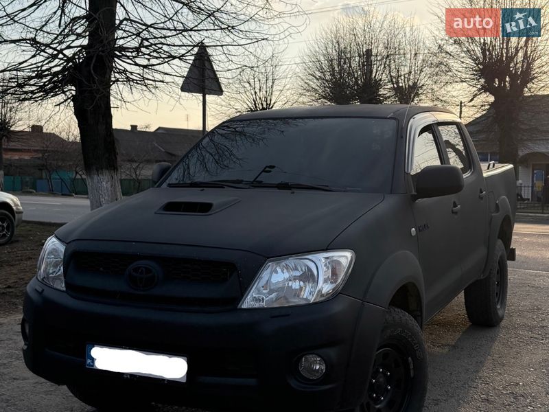Пикап Toyota Hilux 2011 в Харькове
