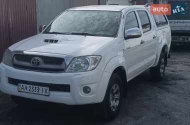 Пікап Toyota Hilux 2011 в Рівному