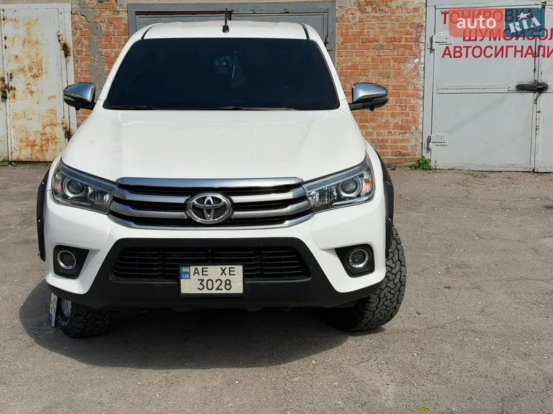 Toyota Hilux