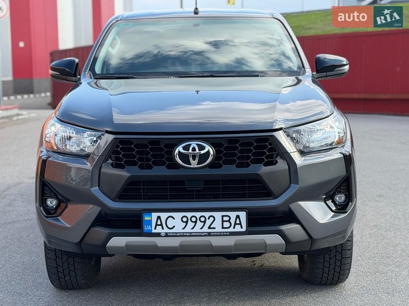Пикап Toyota Hilux 2024 в Киеве фото 28 Пикап Toyota Hilux 2024 в Киеве