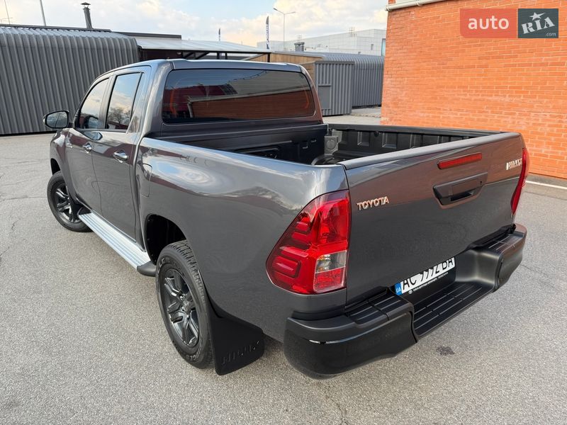 Пикап Toyota Hilux 2024 в Киеве фото 32 Пикап Toyota Hilux 2024 в Киеве