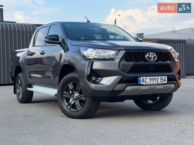 Пикап Toyota Hilux 2024 в Киеве фото 12 Пикап Toyota Hilux 2024 в Киеве