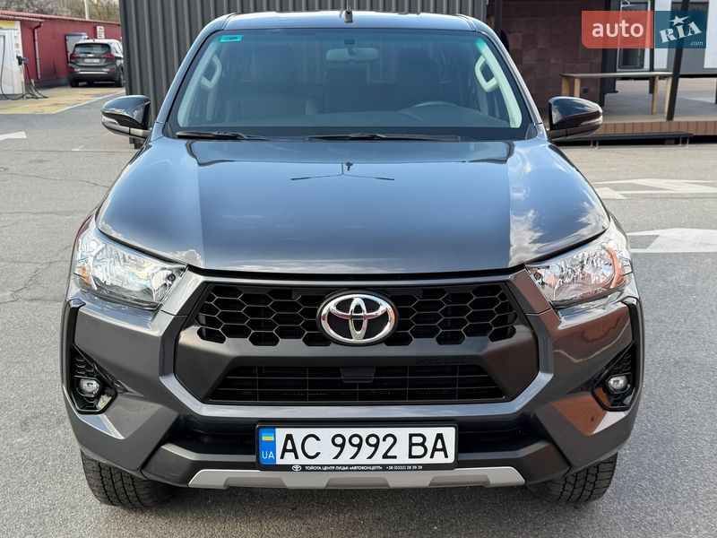 Пикап Toyota Hilux 2024 в Киеве фото 36 Пикап Toyota Hilux 2024 в Киеве