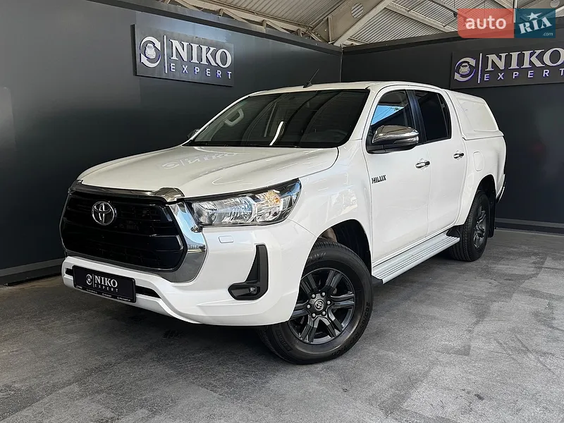 Toyota Hilux