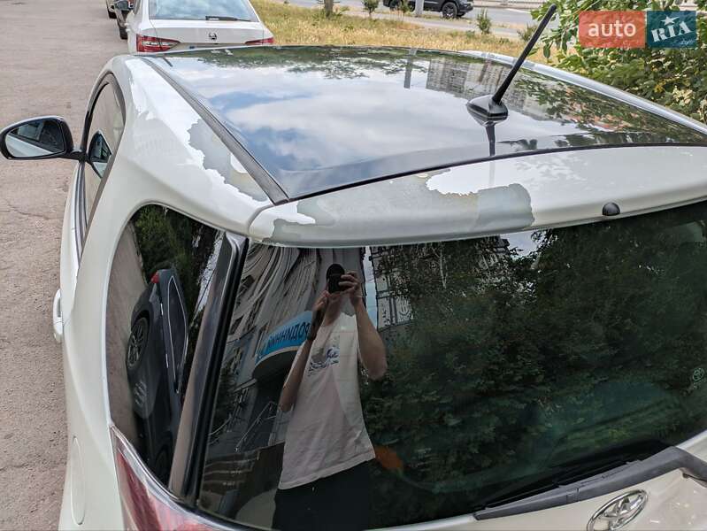 Хетчбек Toyota IQ 2011 в Косові