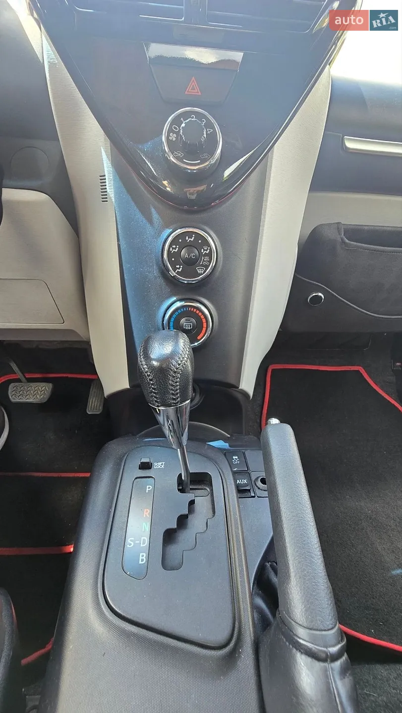 2011 Toyota iQ - мініатюра 20