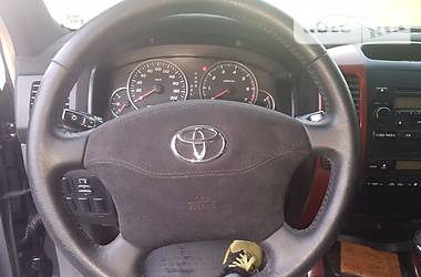 Позашляховик / Кросовер Toyota Land Cruiser Prado 2004 в 